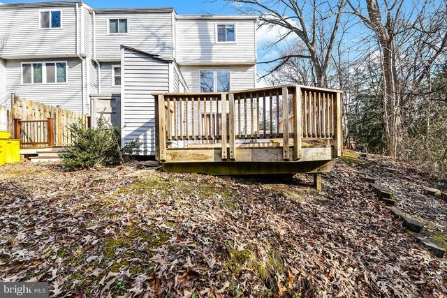 7946 SUTHERLAND CT, Pasadena, MD 21122