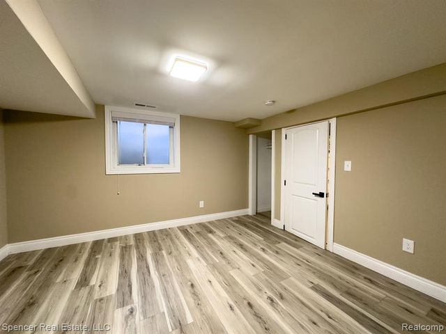 6596 Maple Drive, Clarkston, MI 48346