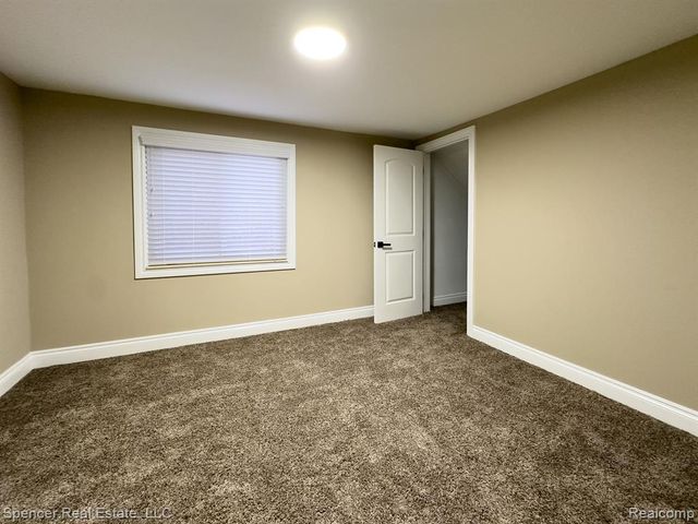6596 Maple Drive, Clarkston, MI 48346