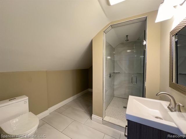 6596 Maple Drive, Clarkston, MI 48346