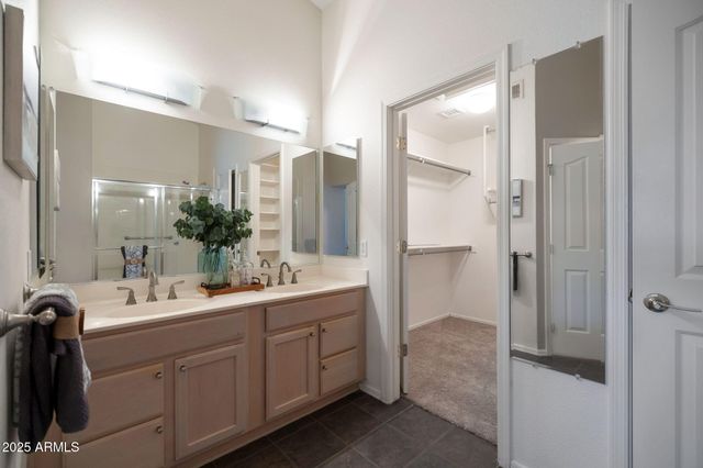 15674 W MONTEREY Way, Goodyear, AZ 85395