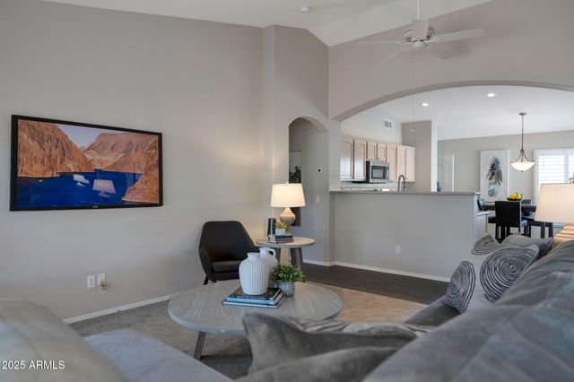 15674 W MONTEREY Way, Goodyear, AZ 85395