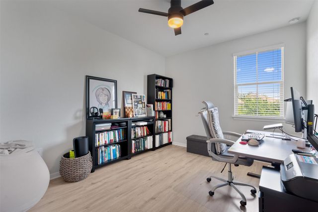2880 Donnell DR 1303, Round Rock, TX 78664