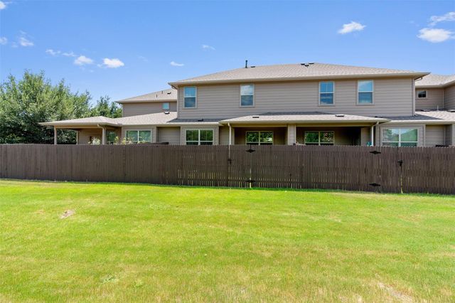 2880 Donnell DR 1303, Round Rock, TX 78664