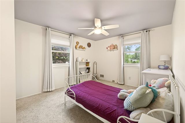 776 Lauren Court, Webster, NY 14580
