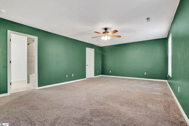 334 Cane Pole Walk, Inman, SC 29349