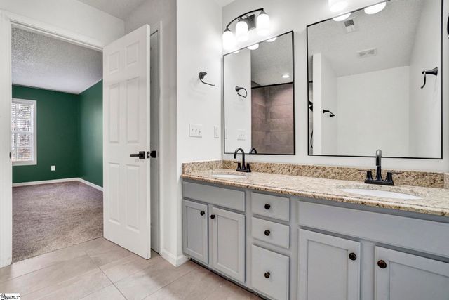 334 Cane Pole Walk, Inman, SC 29349