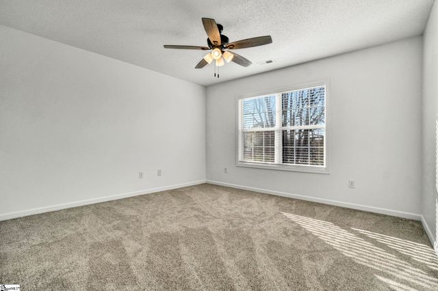 334 Cane Pole Walk, Inman, SC 29349