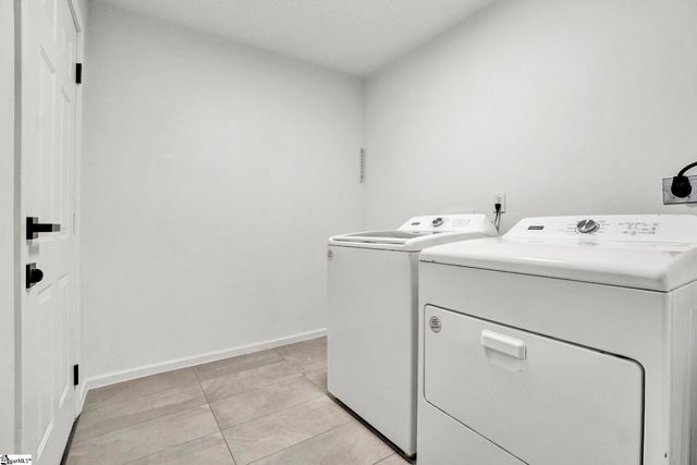 334 Cane Pole Walk, Inman, SC 29349