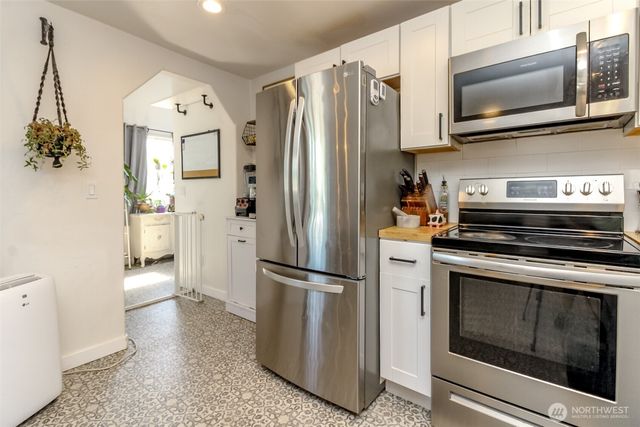 306 SW 1st Street, South Prairie, WA 98385