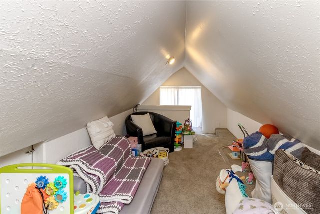 306 SW 1st Street, South Prairie, WA 98385