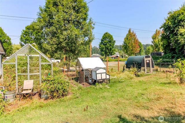 306 SW 1st Street, South Prairie, WA 98385