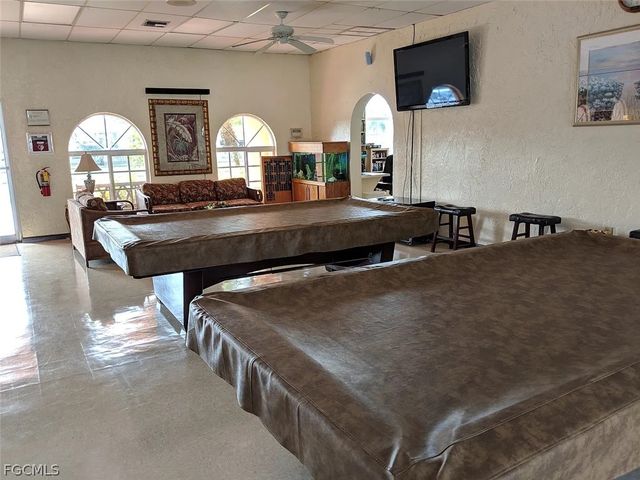 47 Poinsettia DR, Fort Myers, FL 33905