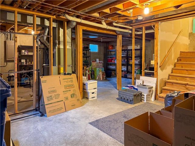 413 Terri Court, Lawrence, KS 66049