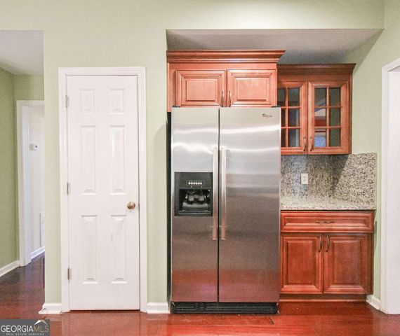 1104 Sadlers Close, Marietta, GA 30068