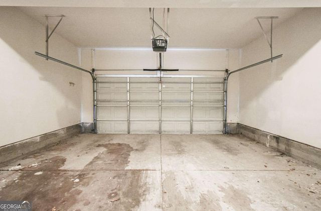 1104 Sadlers Close, Marietta, GA 30068