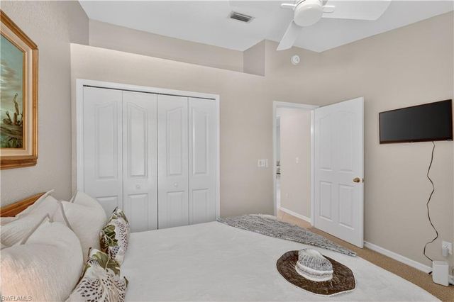 13061 Hamilton Harbour DR R5, Naples, FL 34110