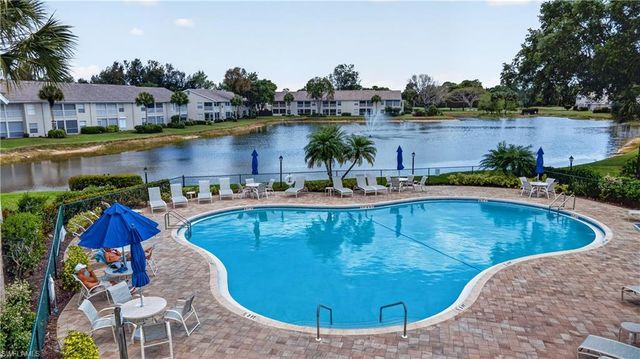 13061 Hamilton Harbour DR R5, Naples, FL 34110