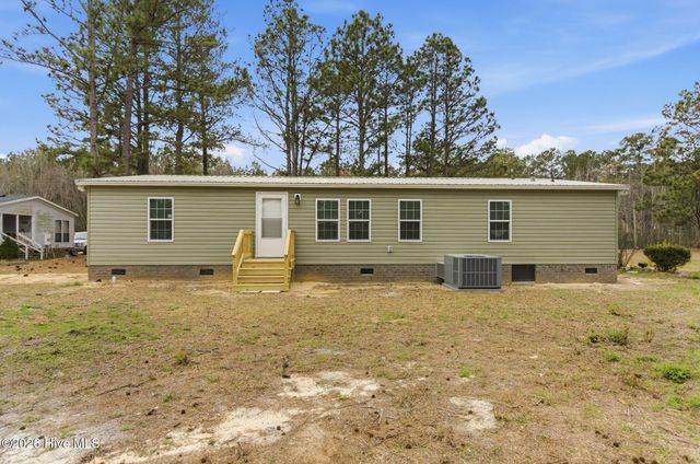 5565 Hugo Church Road, Hookerton, NC 28538