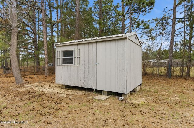 5565 Hugo Church Road, Hookerton, NC 28538