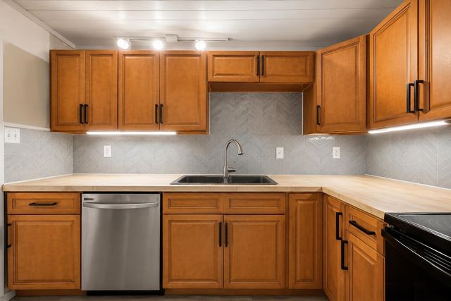 4792 Quiet Ave., Conway, SC 29527