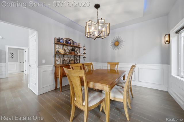 10641 Lone Oak Circle, Grand Blanc Charter Township, MI 48439