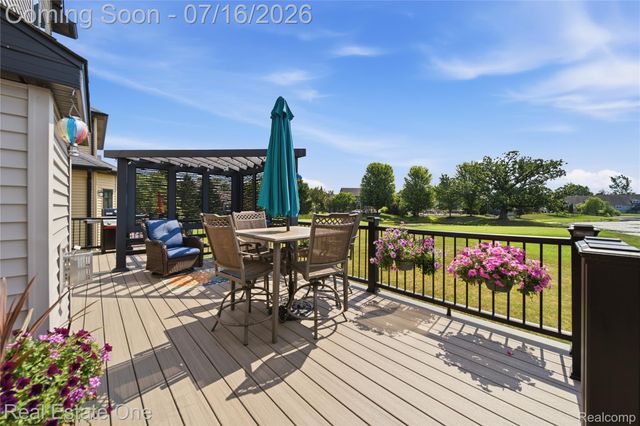 10641 Lone Oak Circle, Grand Blanc Charter Township, MI 48439