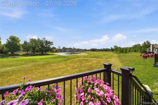10641 Lone Oak Circle, Grand Blanc Charter Township, MI 48439
