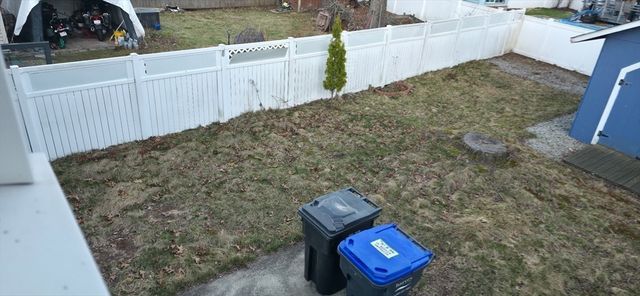 117 Saint Andre Dr, Uxbridge, MA 01569