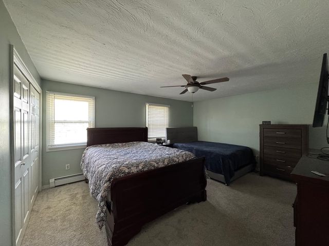 117 Saint Andre Dr, Uxbridge, MA 01569