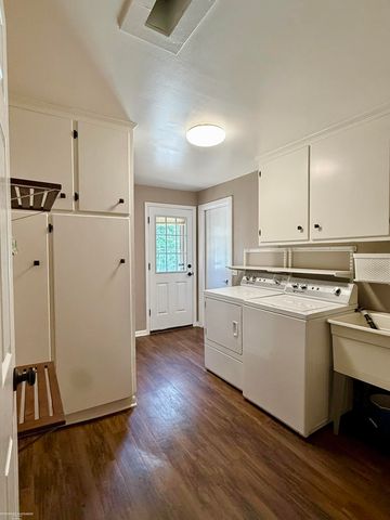 31310 Foxboro Way, Beverly Hills, MI 48025