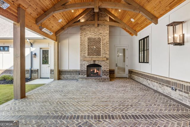 1000 Haddie Way, Alpharetta, GA 30004