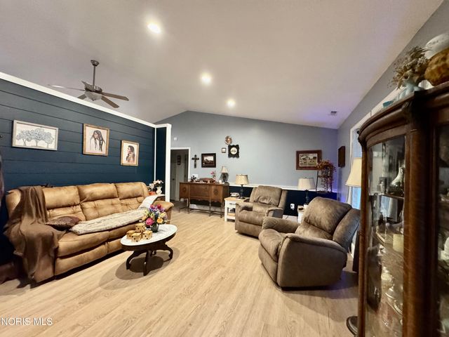 720 Bergman Drive, Sherwood, OH 43556