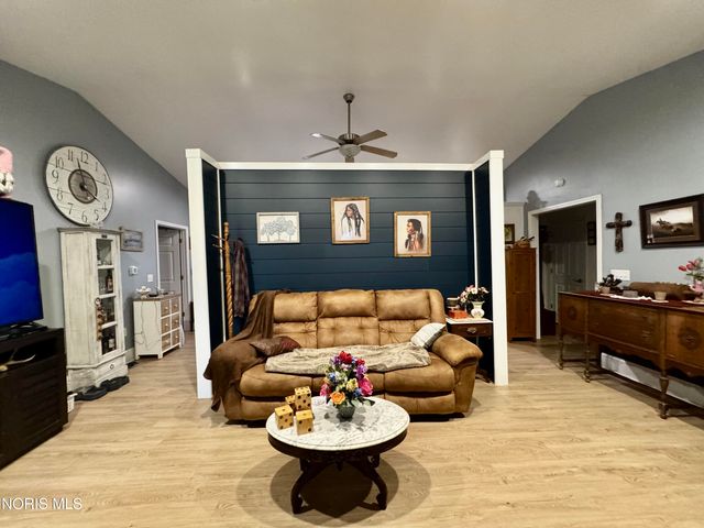 720 Bergman Drive, Sherwood, OH 43556