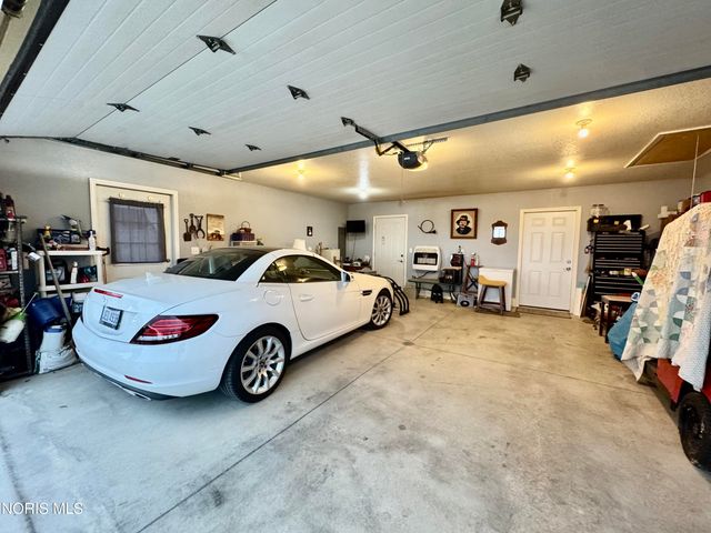 720 Bergman Drive, Sherwood, OH 43556