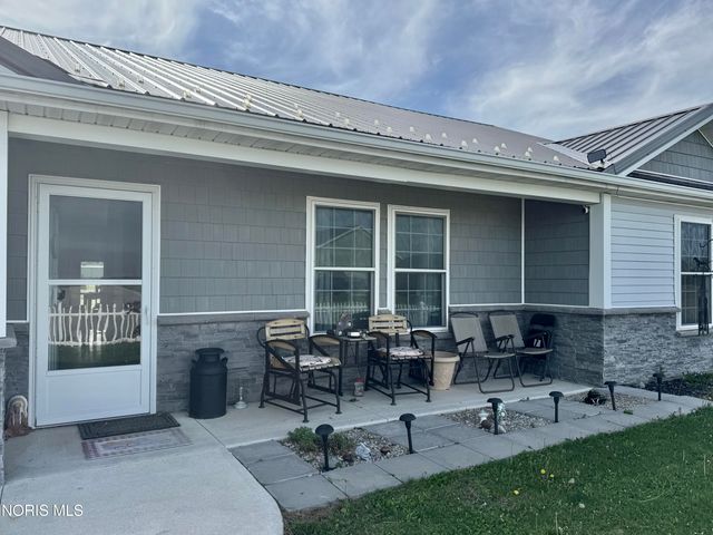 720 Bergman Drive, Sherwood, OH 43556