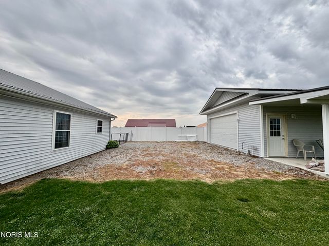 720 Bergman Drive, Sherwood, OH 43556