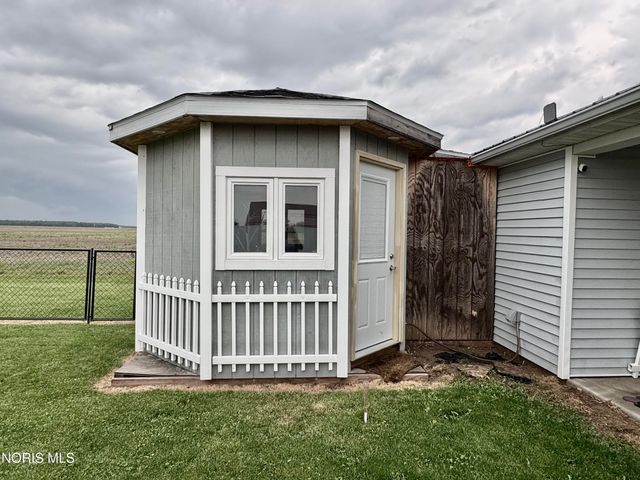 720 Bergman Drive, Sherwood, OH 43556