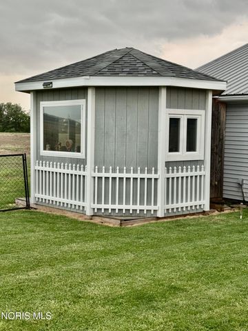 720 Bergman Drive, Sherwood, OH 43556