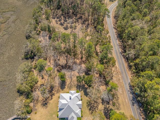 1861 NE Julienton Drive, Townsend, GA 31331