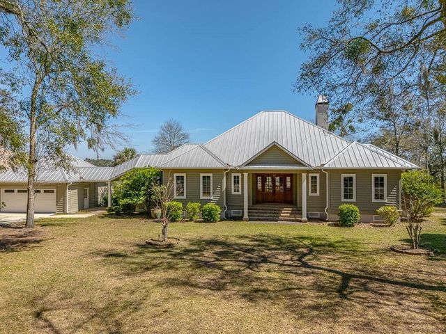 1861 NE Julienton Drive, Townsend, GA 31331