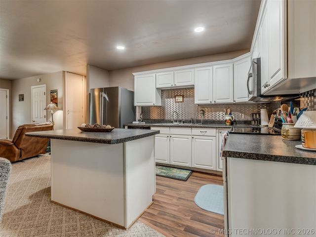 115907 S 4197, Checotah, OK 74426