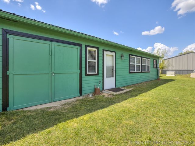 115907 S 4197, Checotah, OK 74426