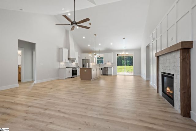 369 Pine Drive, Greer, SC 29651