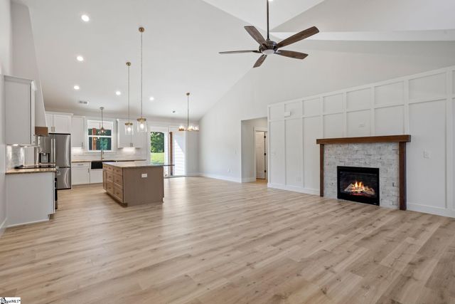 369 Pine Drive, Greer, SC 29651