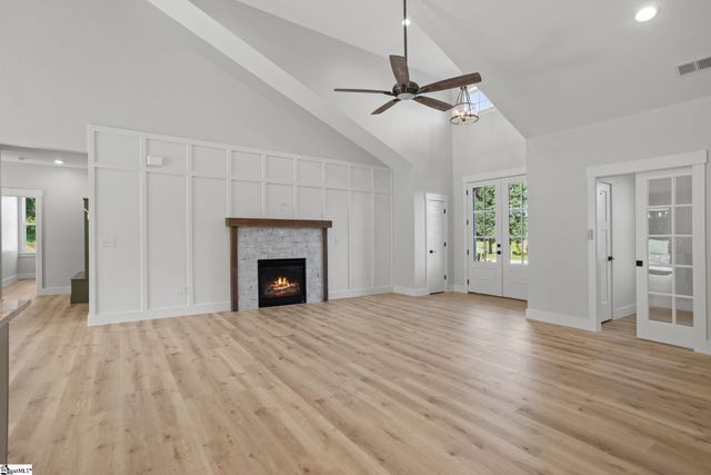 369 Pine Drive, Greer, SC 29651