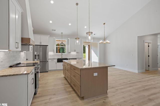369 Pine Drive, Greer, SC 29651
