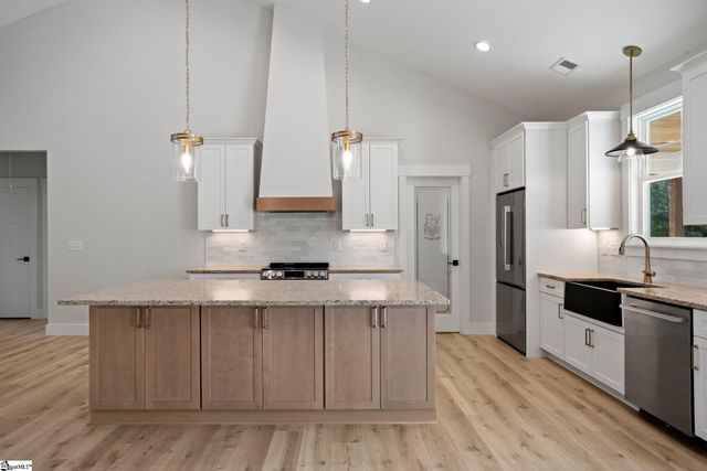 369 Pine Drive, Greer, SC 29651