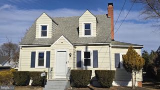 712 FREDERICK AVE, Winchester, VA 22601