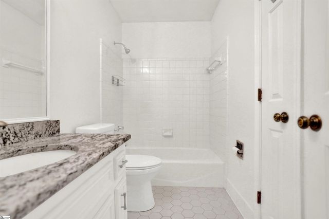 217 Ingleside Way, Greenville, SC 29615